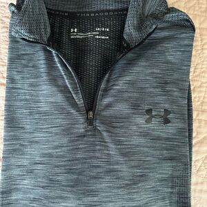Under Armour Heatgear Black and Gray Quarter Zip Pullover
